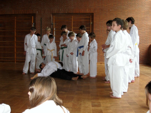 tl_2012_148